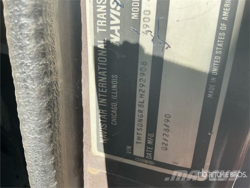 International 4900 Tipper trucks