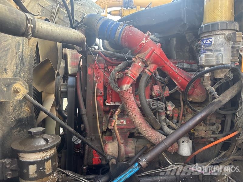 International 5500i 6x4 T/A Dump Truck (Inoperable) Kipper