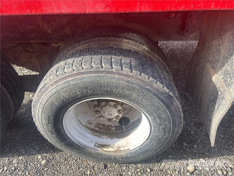 International 5500i 6x4 T/A Dump Truck (Inoperable) Kipper