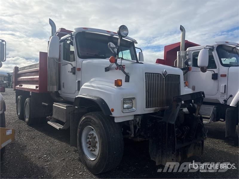 International 5500i 6x4 T/A Dump Truck (Inoperable) Kipper