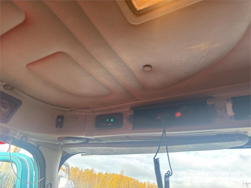 International 5500i 6x4 T/A Dump Truck (Inoperable) Kipper