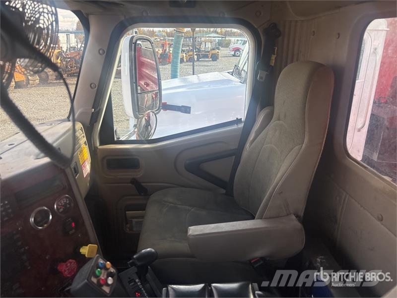 International 5500i 6x4 T/A Dump Truck Kiper tovornjaki