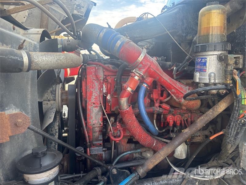 International 5500i 6x4 T/A Dump Truck Kiper tovornjaki