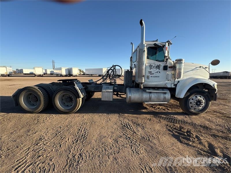 International 5900i Vlačilci