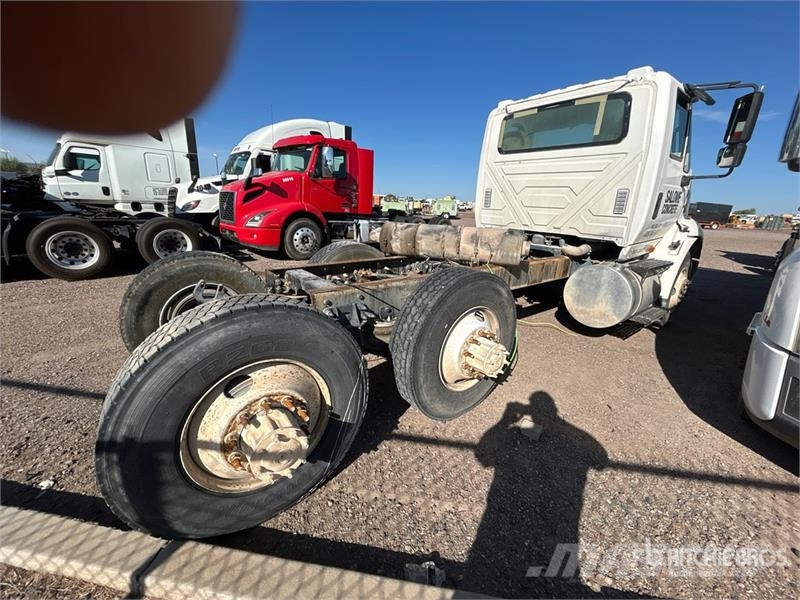 International 6x4 Cab and Chassis (Inoperable) Kabine i unutrašnjost