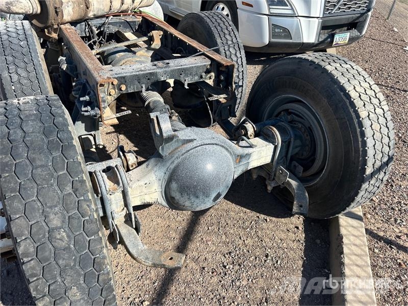 International 6x4 Cab and Chassis (Inoperable) Kabine i unutrašnjost