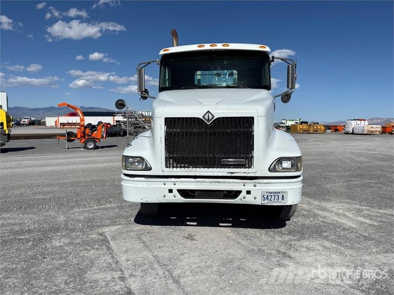 International 6x4 T/A Day Cab Truck Tractor Trekkers