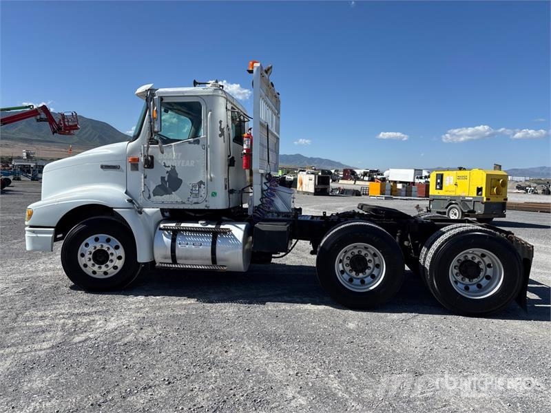 International 6x4 T/A Day Cab Truck Tractor Trekkers