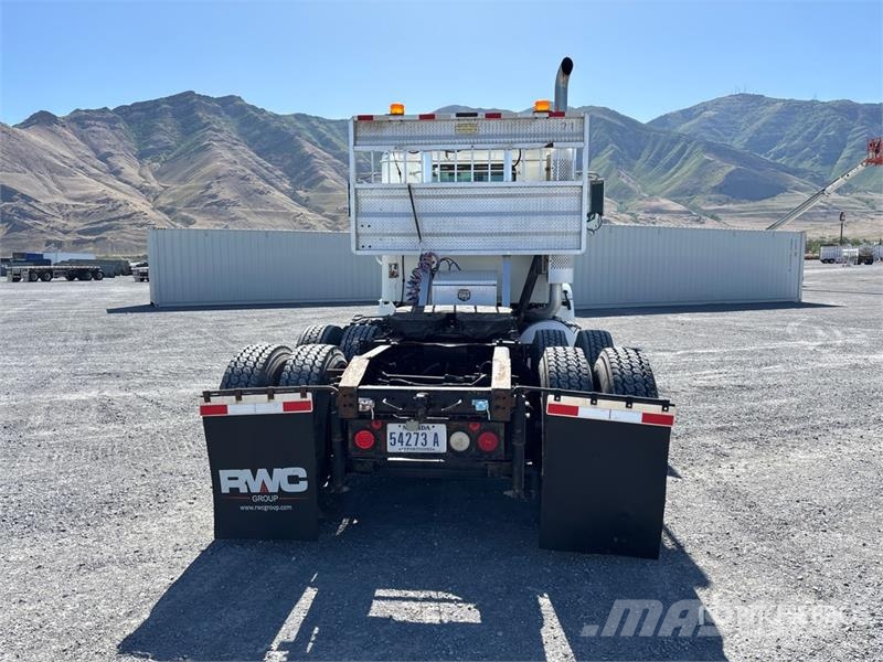 International 6x4 T/A Day Cab Truck Tractor Trekkers
