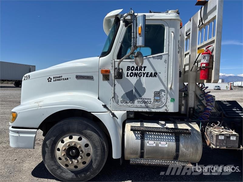 International 6x4 T/A Day Cab Truck Tractor Trekkers