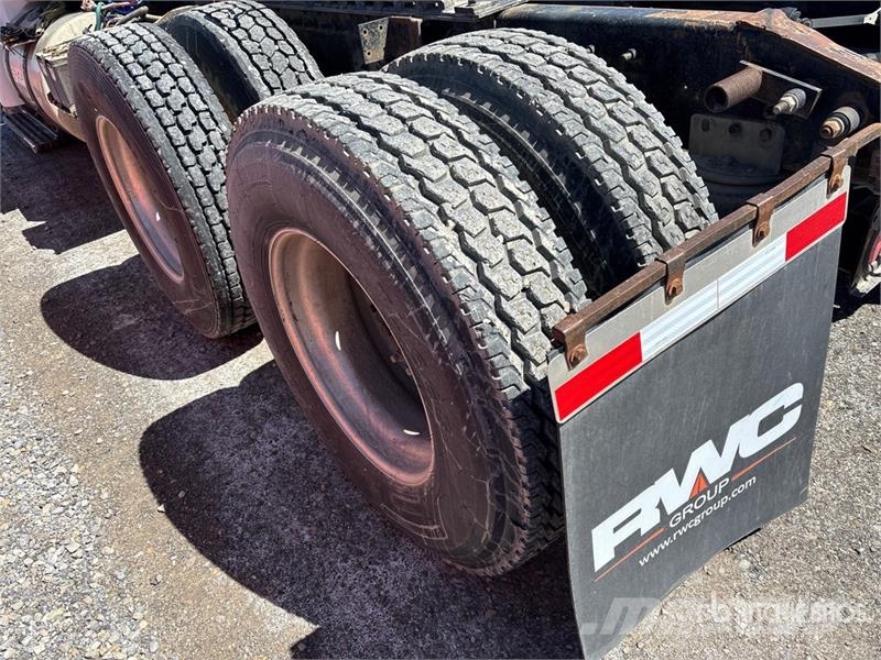International 6x4 T/A Day Cab Truck Tractor Trekkers