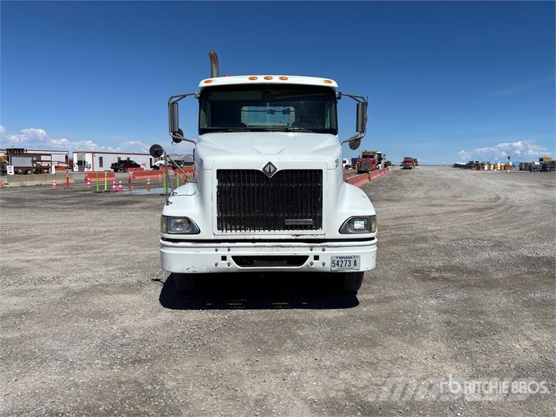 International 6x4 T/A Day Cab Truck Tractor Trekkers