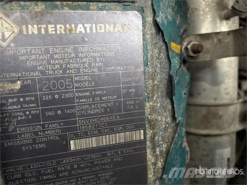International 7300 Polovni mobilni kamioni za bušenje