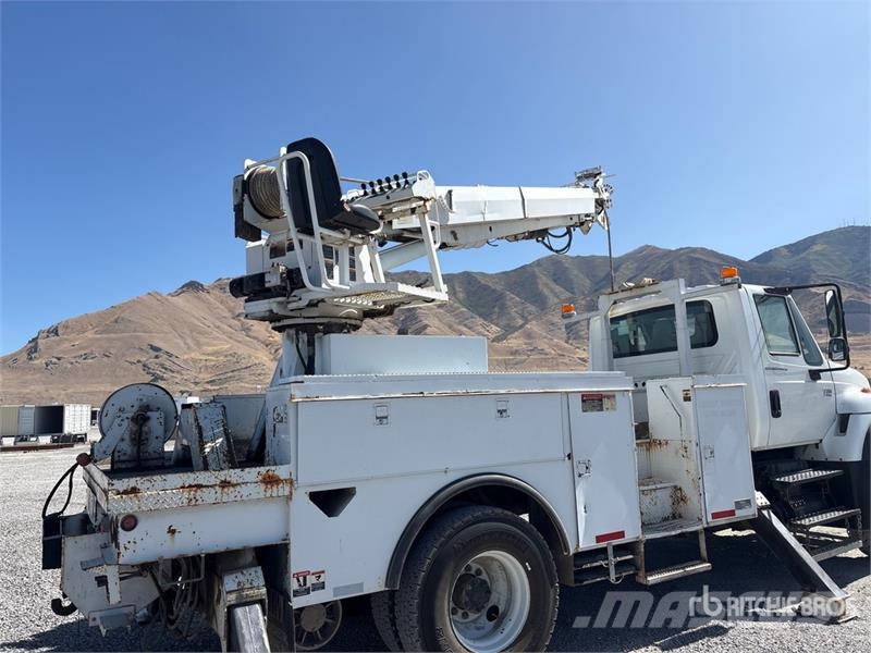 International 7300 Utilaje mobile de forat