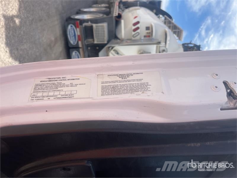 International 7300 Ūdens mašīnas