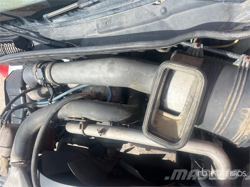 International 7300 Ūdens mašīnas