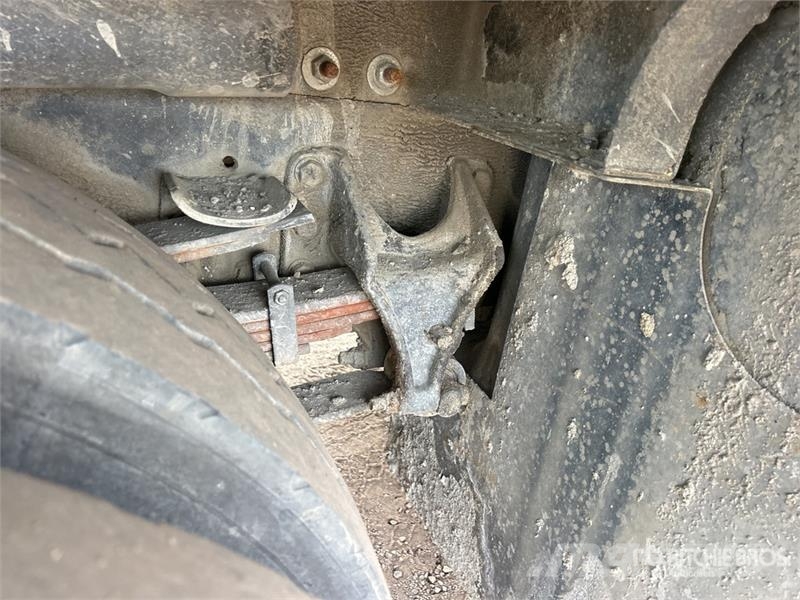 International 7400 Camion autospurgo