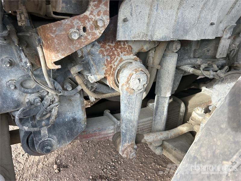 International 7400 Camion autospurgo