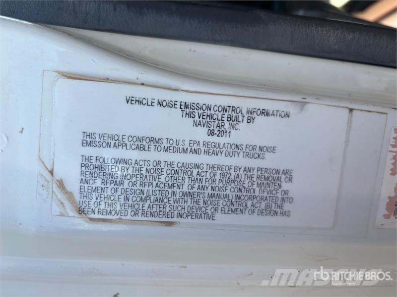 International 7400 Kamioni za vodu