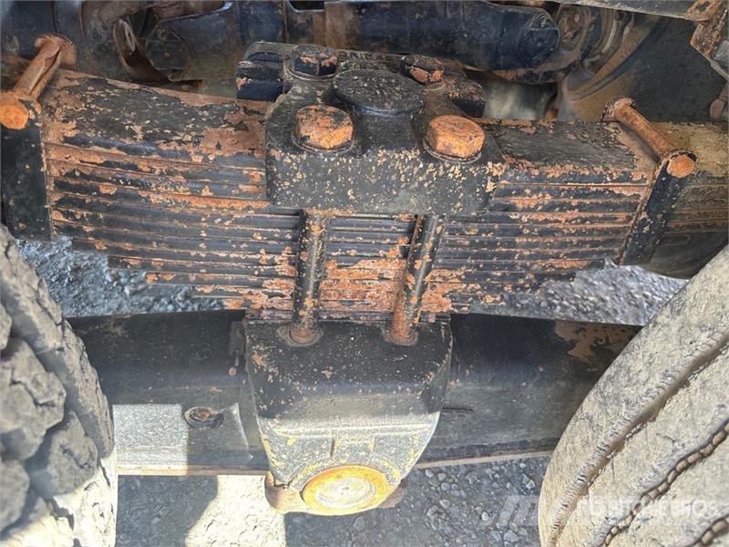 International 7400 Kamioni za vodu