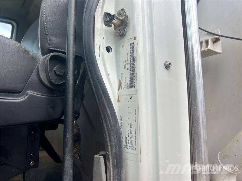International 7400 Ūdens mašīnas
