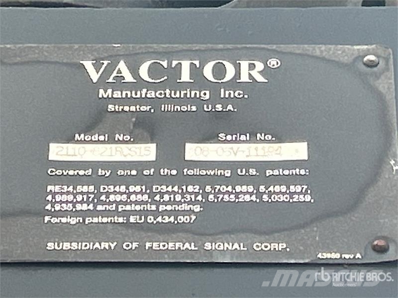 International 7400 Commercial vehicle