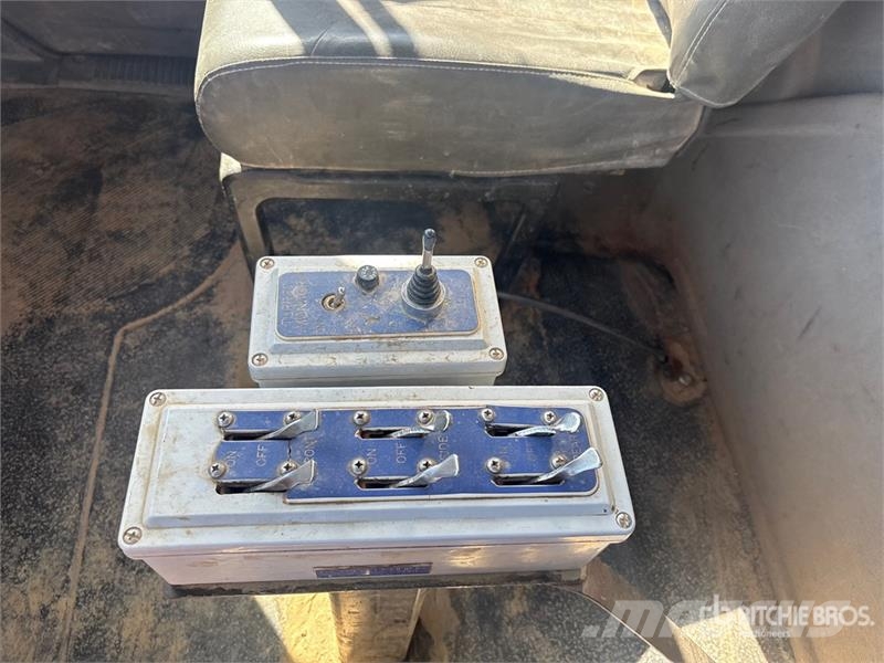 International 7400 Kamioni za vodu