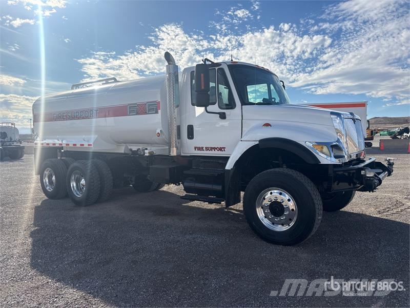 International 7500 4000 gal 6x6 Water Truck Ūdens mašīnas