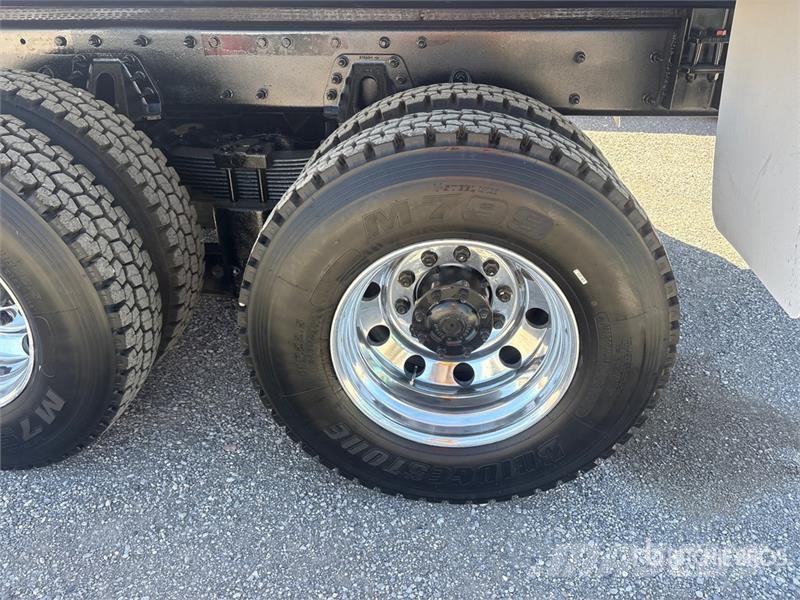 International 7500 6x6 Water Truck Water tankers