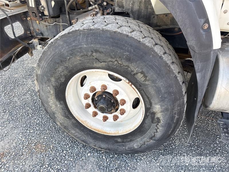 International 7600 Ūdens mašīnas