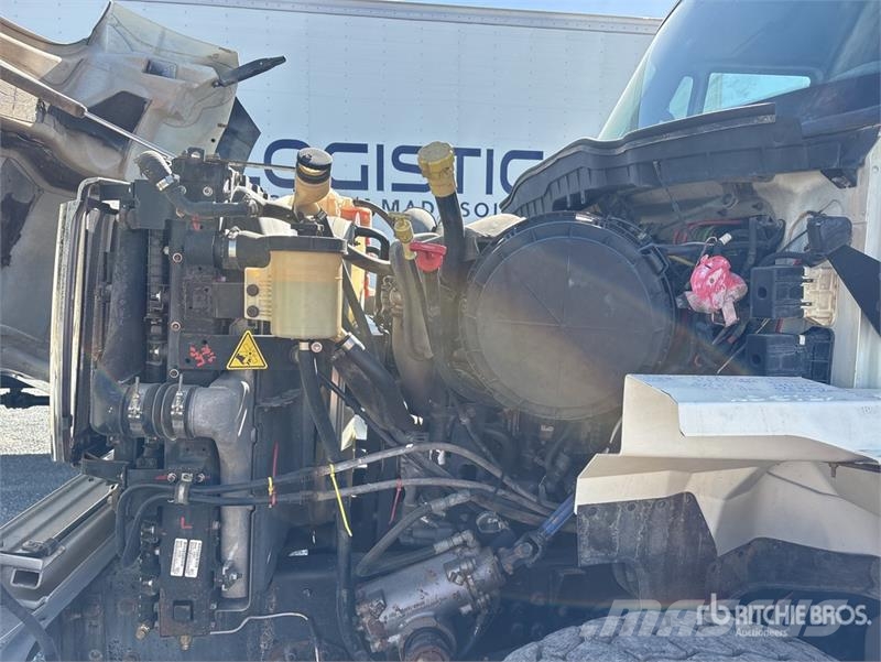 International 7600 Ūdens mašīnas