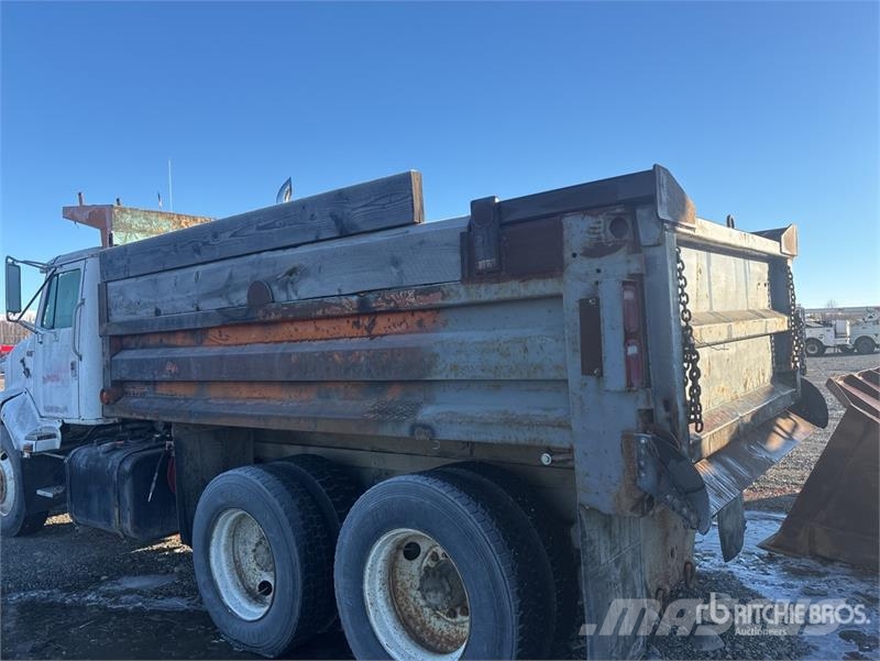 International 8500 6x4 T/A Dump Truck (Glider Kit) Damperli kamyonlar
