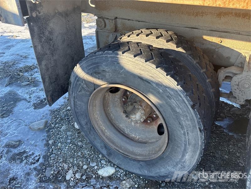 International 8500 6x4 T/A Dump Truck (Glider Kit) Damperli kamyonlar
