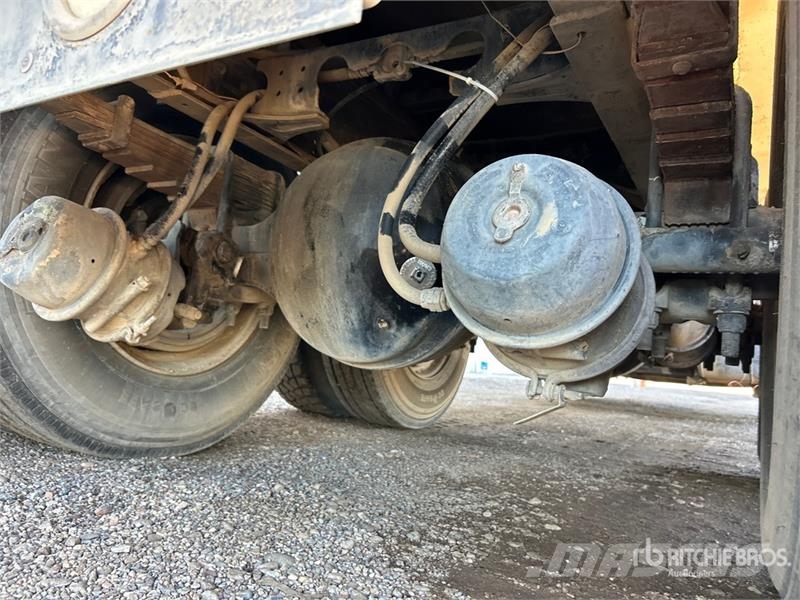International 8600 صهاريج مياه
