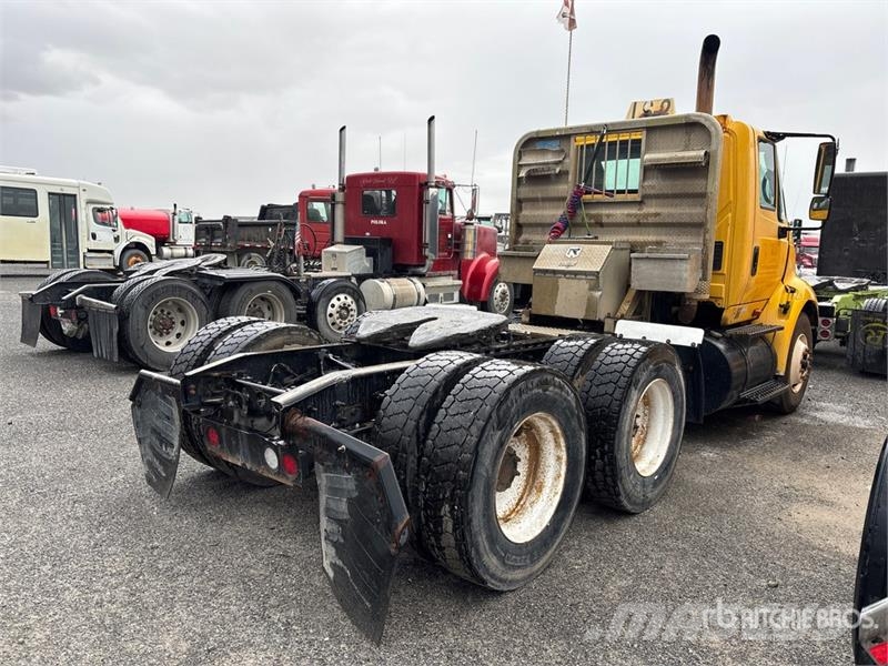 International 8600 Truck Tractor Units