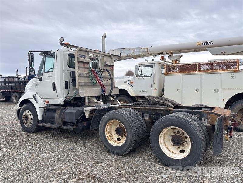International 8600 Тягачі