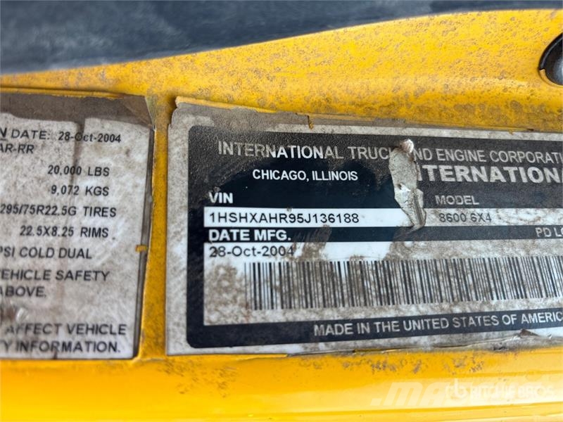 International 8600 Truck Tractor Units