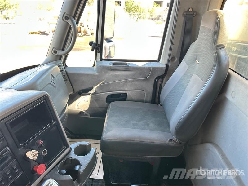International 8600 صهاريج مياه