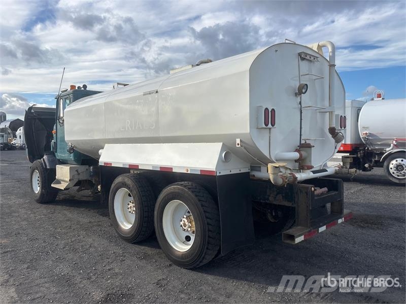 International 9200 Cisterny na vodu