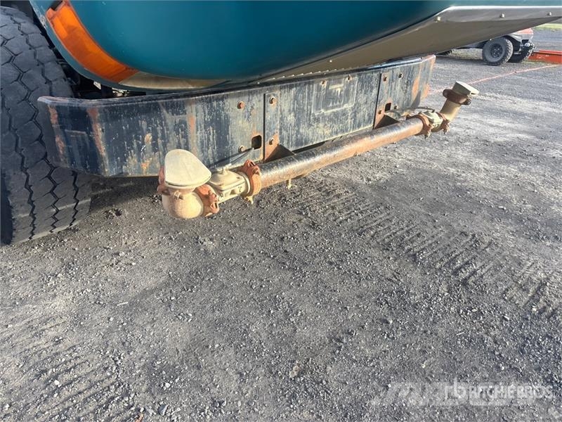 International 9200 Cisterny na vodu