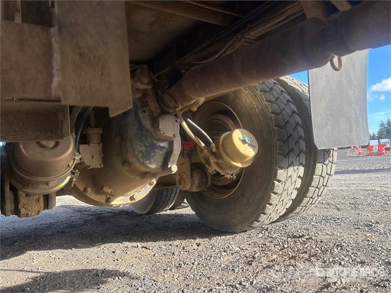 International 9200 Cisterny na vodu