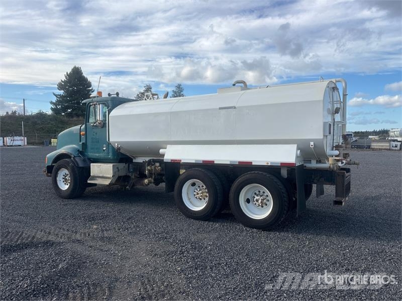 International 9200 Cisterny na vodu