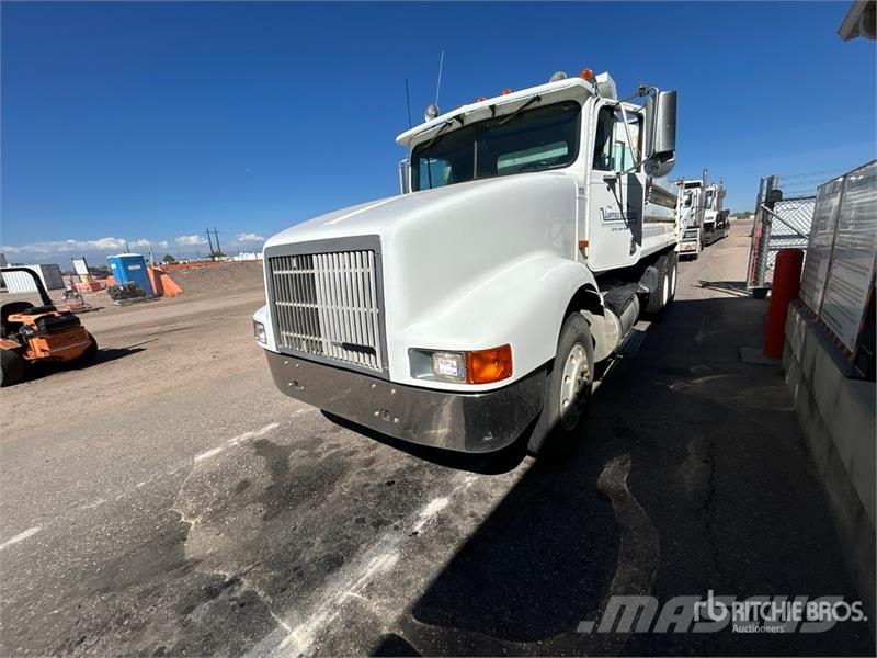 International 9400 Tipper trucks