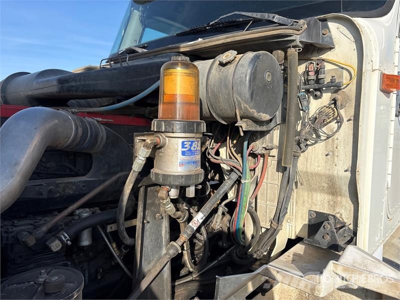 International 9400i وحدات الجر