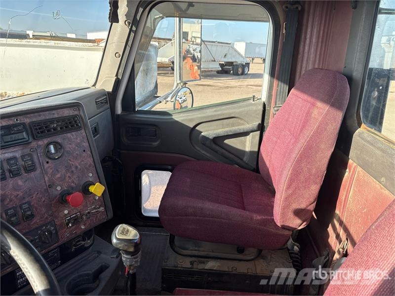 International 9400i وحدات الجر