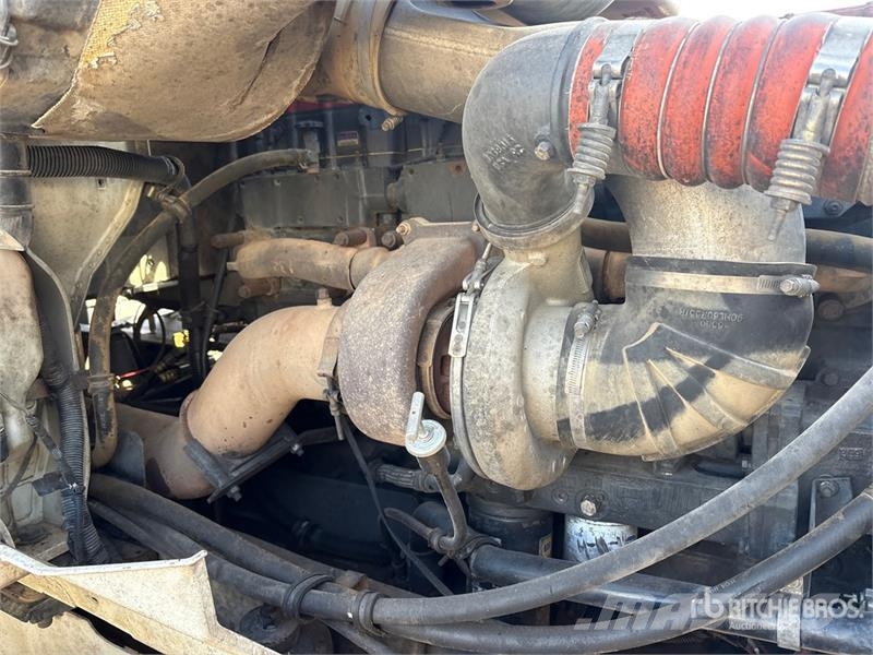 International 9400i وحدات الجر
