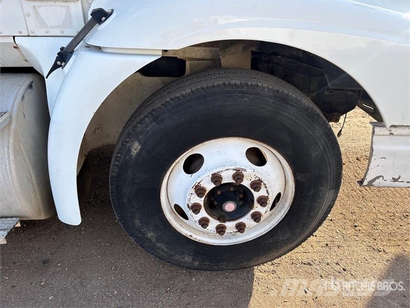 International 9400i وحدات الجر