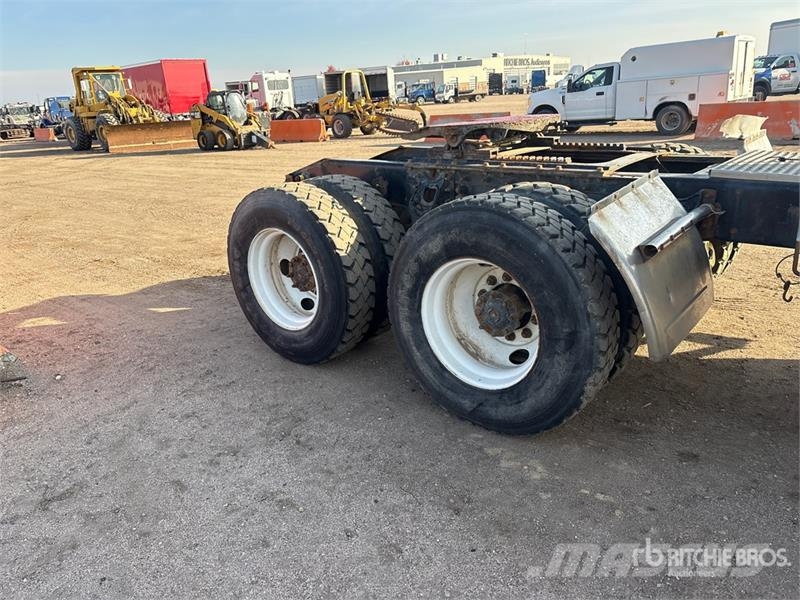 International 9400i وحدات الجر