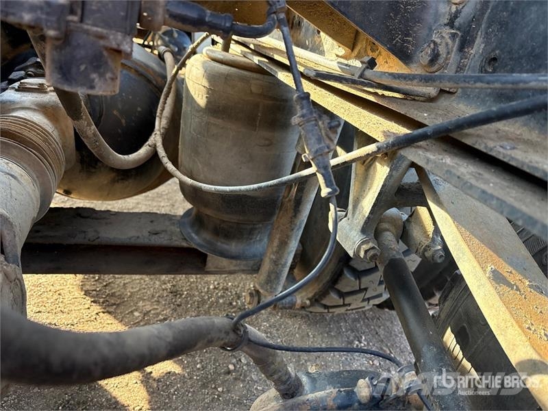 International 9400i وحدات الجر