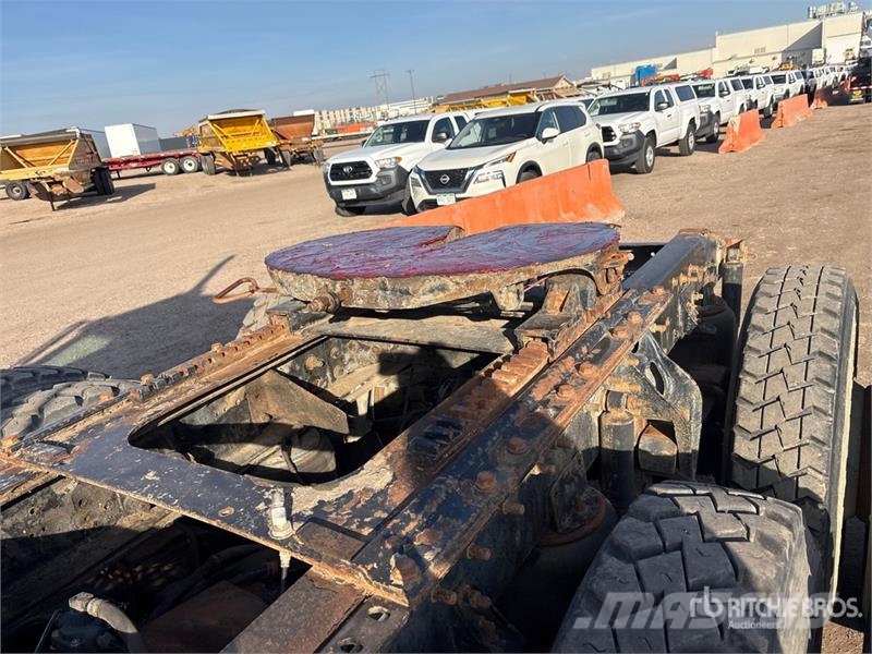 International 9400i وحدات الجر